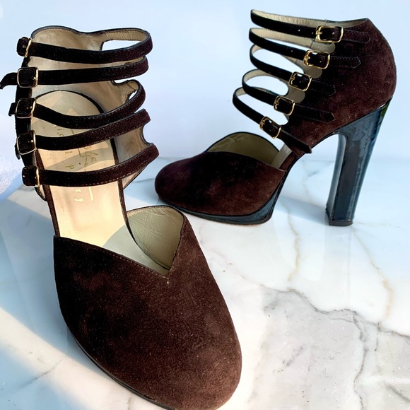 MICHEL PERRY PARIS SUEDE MULTI BUCKLE BLACK PATENT LEATHER PLATFORM HEELS 1990s. - Picture 3 of 7